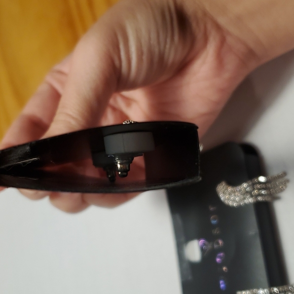 2Pack Rhinestone Earrings - Picture 3 of 6